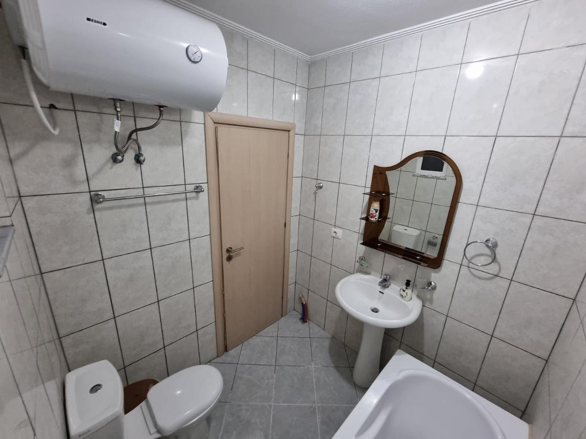 City Center Apartment 1 Sarandë Esterno foto