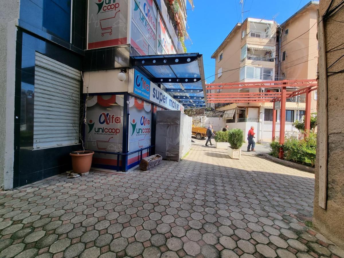 City Center Apartment 1 Sarandë Esterno foto