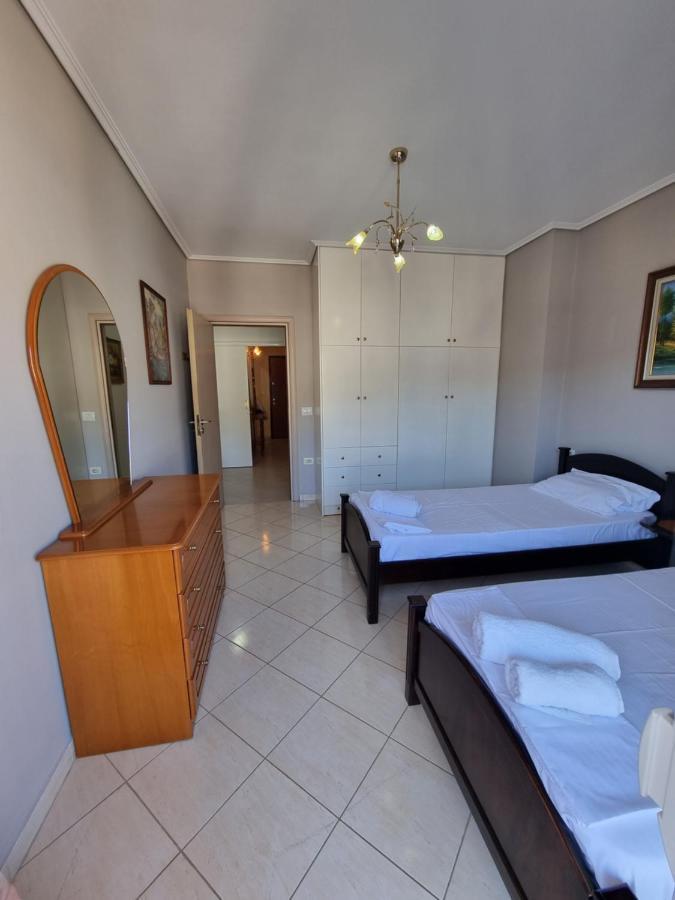 City Center Apartment 1 Sarandë Esterno foto