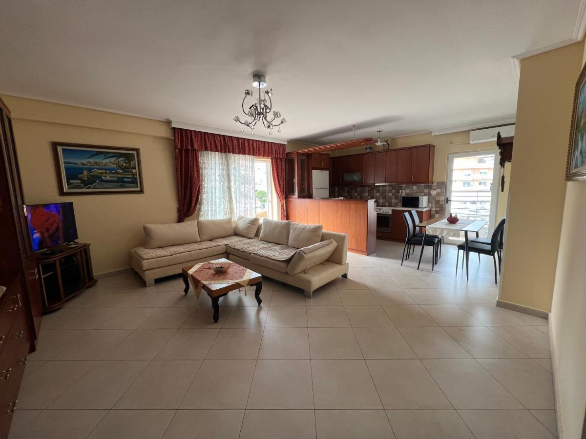 City Center Apartment 1 Sarandë Esterno foto